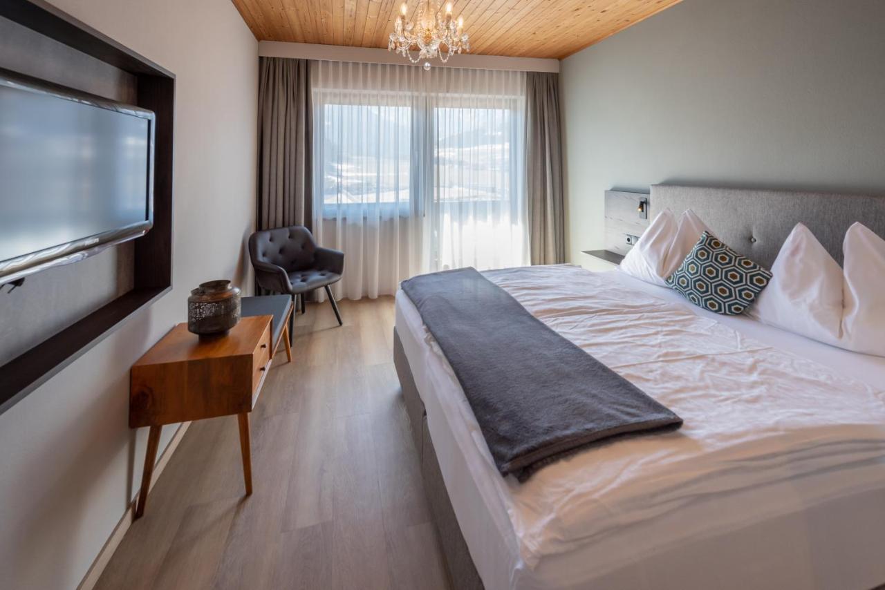 Hotel Scherer Valdaora Esterno foto